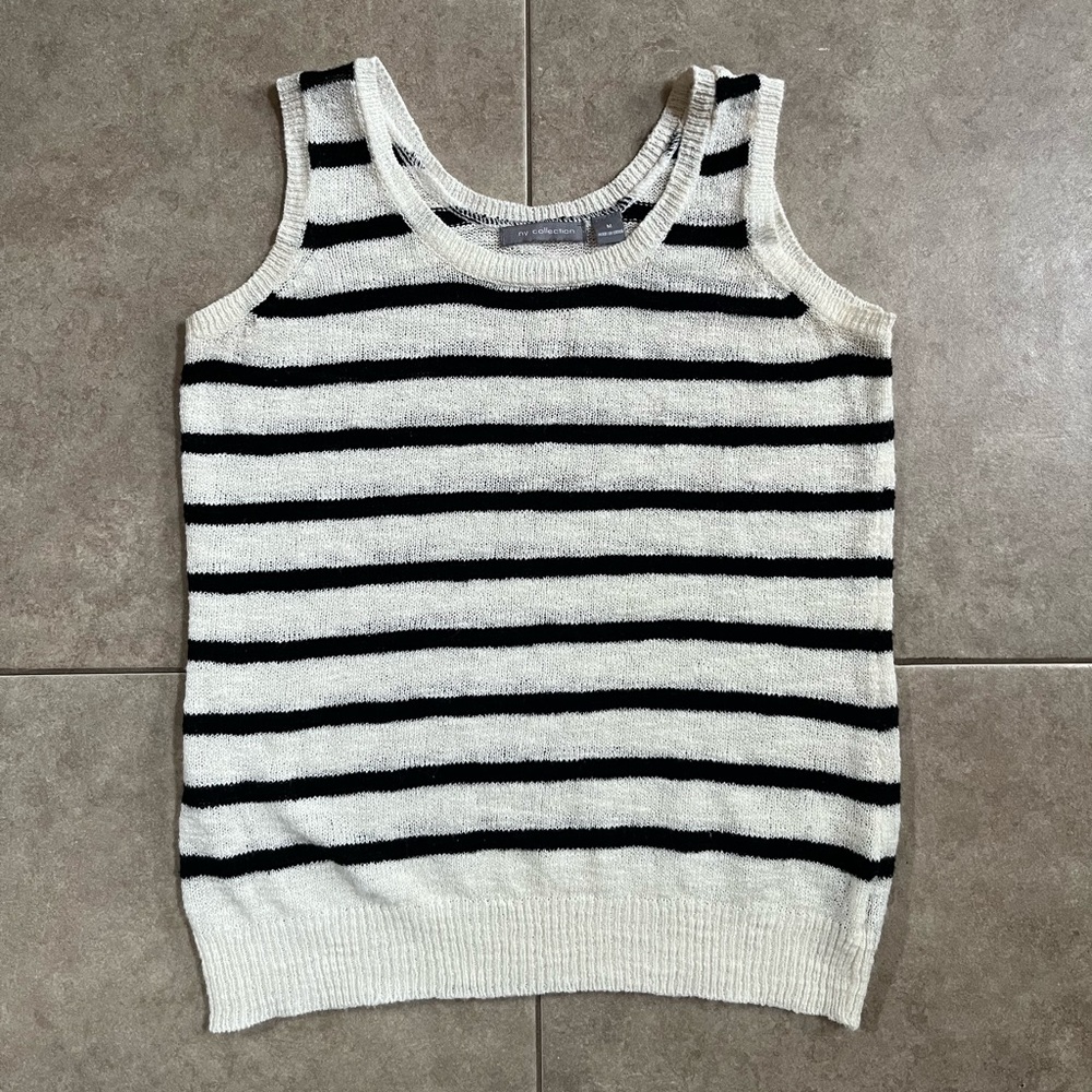 Sleeveless Sweater Vest Dark Blue White Silver Striped Medium
NY Collection